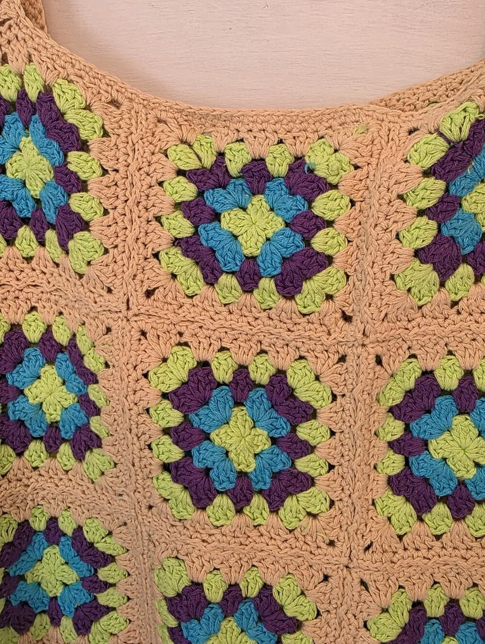Beautiful Zara Granny Square Tank - Picture 5 of 5